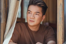 Diễn biến bất ngờ nhất vụ Đàm Vĩnh Hưng rút đơn kiện tỷ phú Mỹ