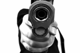 Nổ súng trong rạp phim ở Mỹ khiến nhiều người thương vong