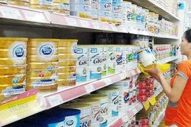 Yêu cầu 6 doanh nghiệp sữa lớn giải trình việc tăng giá