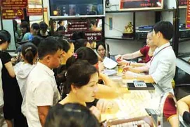 Giá vàng đồng loạt tăng mạnh