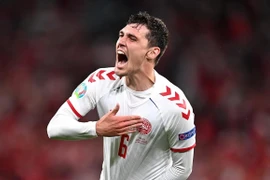 Xác định xong 2 cặp đấu đầu tiên của vòng 1/8 EURO 2020