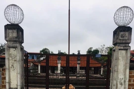 Đã hoàn trả nguyên trạng cho cổng chính di tích đình Tây Đằng