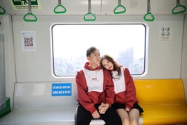 Ca sĩ Hùng Min ra MV với bối cảnh tàu điện Cát Linh – Hà Đông 