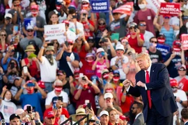 Hoài cổ và mê tín - một chân dung khác của Tổng thống Mỹ Donald Trump 