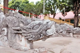 Rồng đá điện Kính Thiên được xây dựng năm 1467, là tuyệt tác kiến trúc tiêu biểu cho nghệ thuật điêu khắc thời Lê