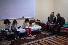 Cuộc sống của dân thường bị kẹt trong xung đột Nagorno-Karabakh 