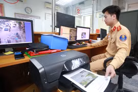 Dự thảo Luật Bảo đảm trật tự, an toàn giao thông đường bộ (2): Công nghệ hóa xử phạt hướng tới phục vụ nhân dân tốt nhất 