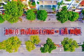 Hân hoan ngày hội của Thủ đô