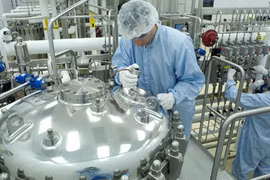 Kháng thể Regeneron “đắt hàng” sau sự hồi phục siêu nhanh của Tổng thống Donald Trump