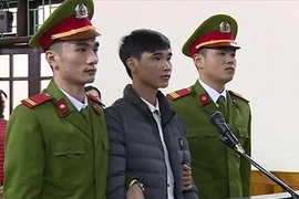 Phơi bày sự thật chống phá núp dưới “Giải thưởng nhân quyền” tự tán dương, trao thưởng 