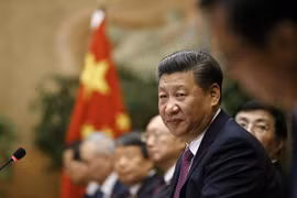 Trung Quốc trừng phạt quan chức ngủ gật trong cuộc họp 