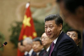 Trung Quốc trừng phạt quan chức ngủ gật trong cuộc họp 