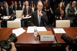 Bộ trưởng An ninh nội địa Mỹ: "Tôi xin nhận hoàn toàn trách nhiệm"