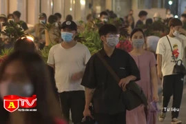 Hà Nội yêu cầu đeo khẩu trang tại nơi công cộng