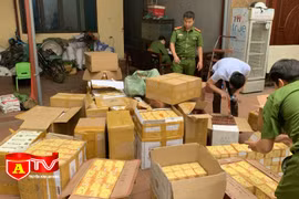 Bắt giữ đối tượng buôn bán hàng cấm trị giá trên 3 tỷ đồng