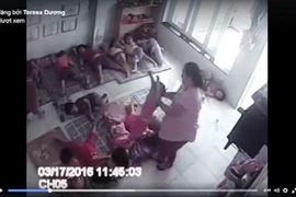 Đuổi việc giáo viên mầm non ngược đãi bé gái 2 tuổi 