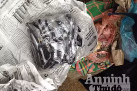 Mang 2kg thuốc phiện đi bán kiếm lời thì bị bắt