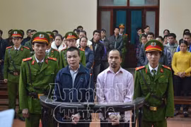 Thuê người vận chuyển heroin đến bến xe Mỹ Đình