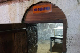 “Đột nhập” kho thuốc phiện ở Sà Phìn