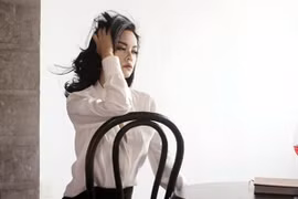 Phạm Quỳnh Anh tái xuất với "Chỉ cần anh hạnh phúc"