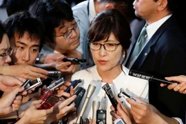 Nhật Bản có nữ Bộ trưởng Quốc phòng thứ hai