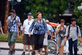 Khách Tây Âu đến Việt Nam tăng mạnh 