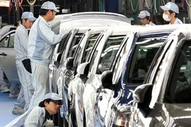 Đầu tư trực tiếp của Nhật Bản vào Trung Quốc giảm mạnh