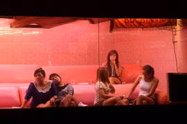 Dịch vụ mại dâm kỳ dị trong thế giới tình dục ngầm ở Indonesia