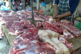 Cắt khâu trung gian "ăn dày" để giảm giá thịt lợn cứu người nuôi