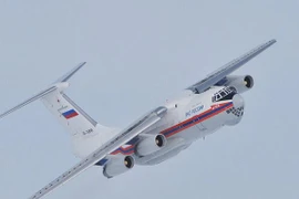 Ukraine đóng cửa không phận với máy bay Nga chở hàng viện trợ tới Syria