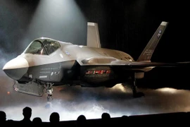 Không quân Mỹ có thể biên chế hoạt động máy bay F-35 vào năm 2016