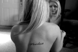 Xóa bỏ mặc cảm nhờ những hình xăm?