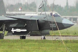 Trung Quốc công bố tên lửa cho máy bay chiến đấu thế hệ thứ 5