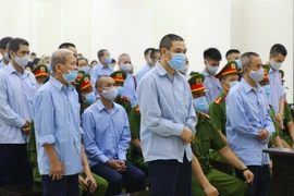 Xét xử vụ án giết người và chống người thi hành công vụ tại xã Đồng Tâm, huyện Mỹ Đức, TP Hà Nội: Các bị cáo xin được khoan hồng và tha thứ