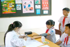 Hà Nội đặt mục tiêu đến năm 2025 có 100% học sinh, sinh viên tham gia bảo hiểm y tế 