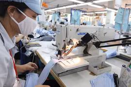 Chấm dứt hợp đồng với người lao động một cách vô cớ là vi phạm pháp luật 