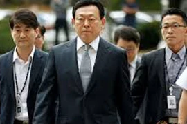 Chủ tịch tập đoàn Lotte bị buộc tội tham ô và trốn thuế