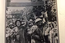 100 bức ảnh về lực lượng vũ trang Thủ đô