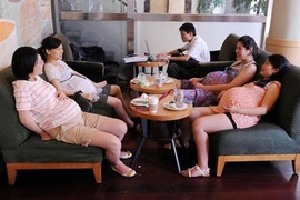 Trung Quốc: Nhiều vợ chồng không muốn sinh 2 con