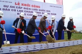 Điện đến với nhiều xã đảo