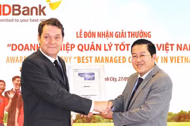 HDBank tiếp tục nhận giải "Doanh nghiệp quản lý tốt nhất" của Euromoney