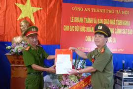 Khánh thành nhà tình nghĩa tặng gia đình liệt sỹ