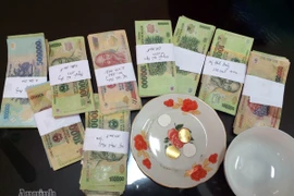 Đột kích xới bạc trong căn nhà 3 tầng