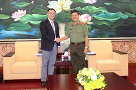 Công an Hà Nội tiếp và làm việc với Tùy viên Cảnh sát Pháp