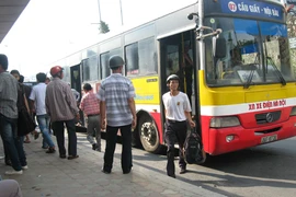 Không thể để xe buýt "cài số lùi"