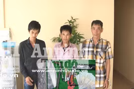 Bắt giữ hai siêu trộm bẻ khóa xe SH chỉ trong… nháy mắt