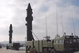 Mỹ đổ ‘núi tiền’ vào cơ sở phòng thủ tên lửa Aegis ở Ba Lan