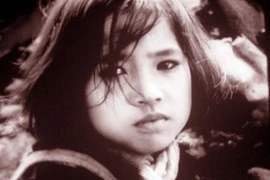 Chuyện phim đã vận vào cuộc đời "Em bé Hà Nội"