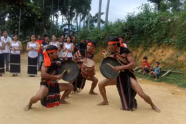 Giao lưu với ngư dân huyện đảo Lý Sơn tại Bảo tàng Dân tộc học Việt Nam