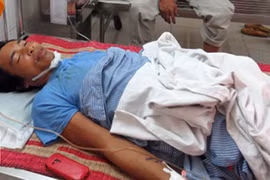 Rơi tự do, 3 công nhân xây dựng bị thương nặng